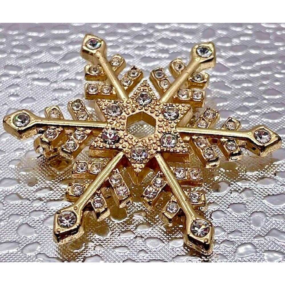 Womens Snowflake Brooch Pendant Gold Tone With Rhinestones RARE Vintage